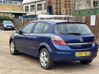 VAUXHALL ASTRA