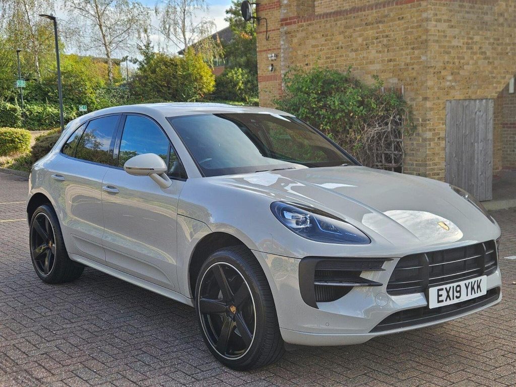 2019 Porsche MACAN