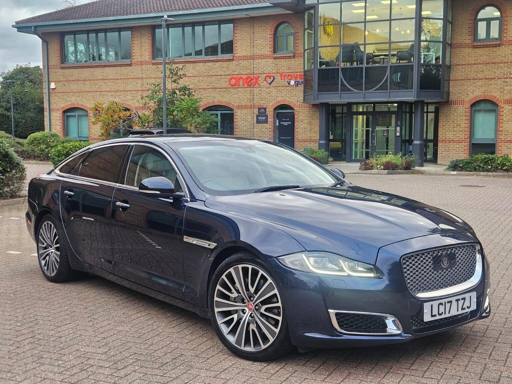 2017 Jaguar XJ